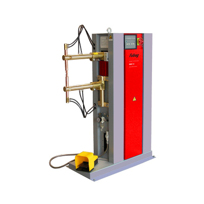 Машина контактной точечной сварки Fubag RSV 35
